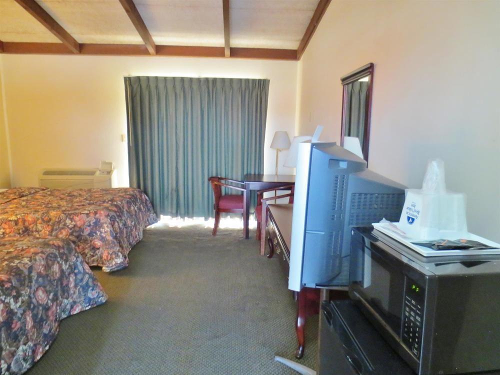 Americas Best Value Inn Abilene Esterno foto