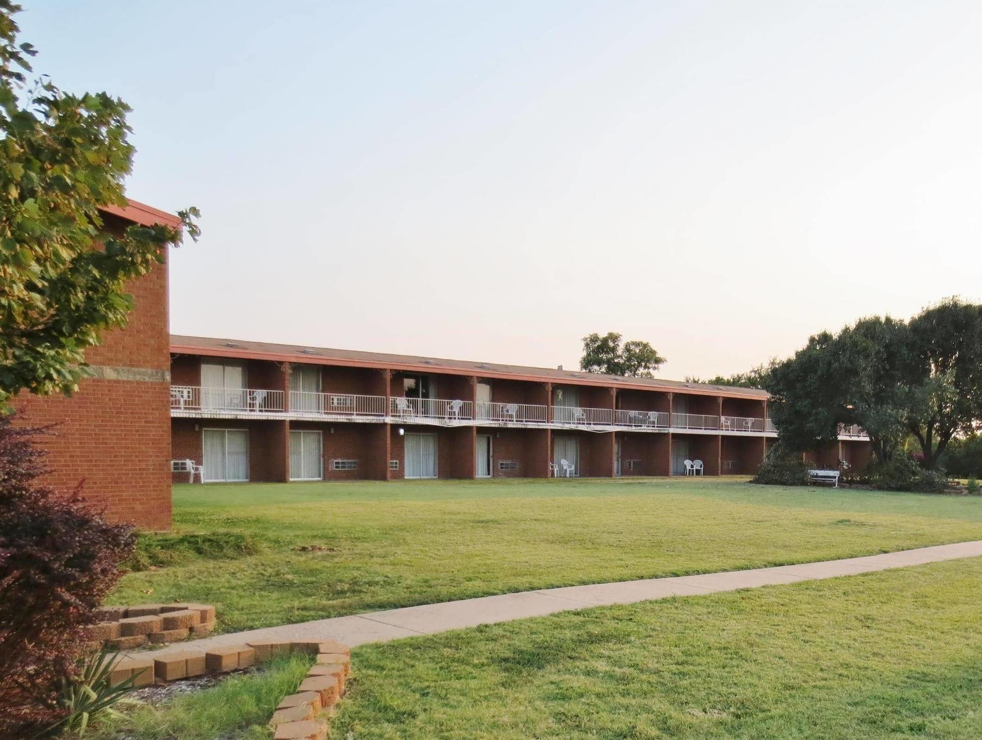 Americas Best Value Inn Abilene Esterno foto